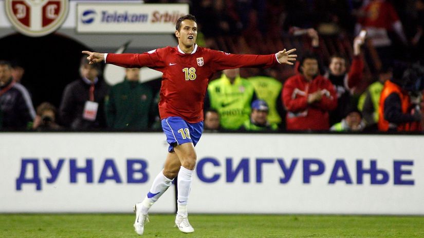 Janković posle gola Portugalcima (©Starsport)