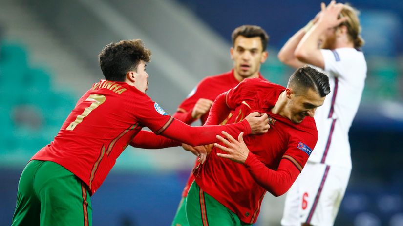 Slavlje Portugalaca posle gola Mote (Reuters)