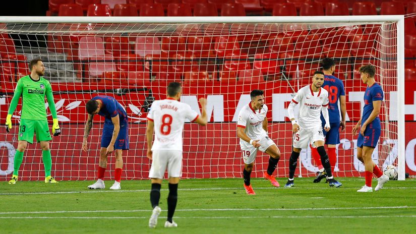 Markos Akunja slavi gol (©Reuters)