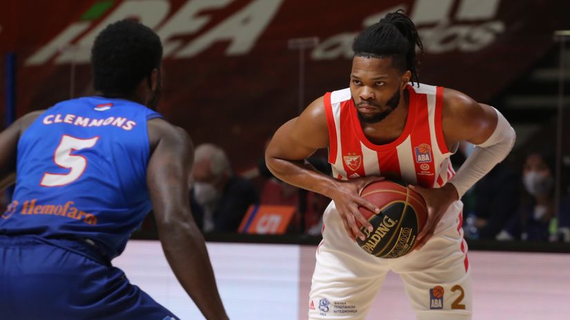 Kori Volden i Entoni Klemons (©Star Sport)