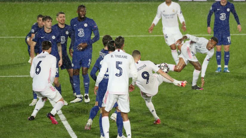 Karim Benzema postiže gol (© Ruters)