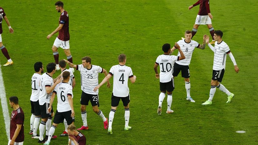 Dominacija reprezentacije Nemačke protiv Letonije (© Reurters)