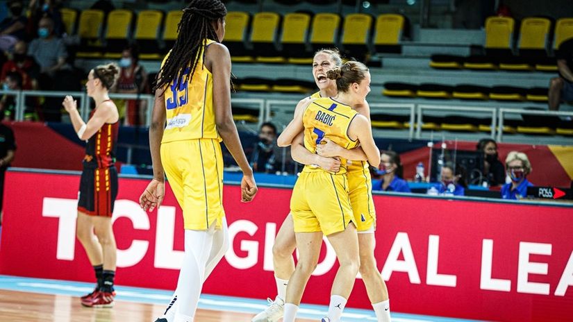 Evrobasket: Podvig košarkašica BiH, Crnogorke sigurne