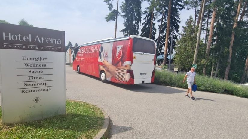 Autobus Novosađana u Sloveniji (Foto:vojvodinafk.com)