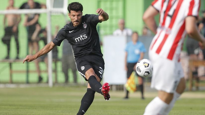 Miloš Jojić (FK Partizan)