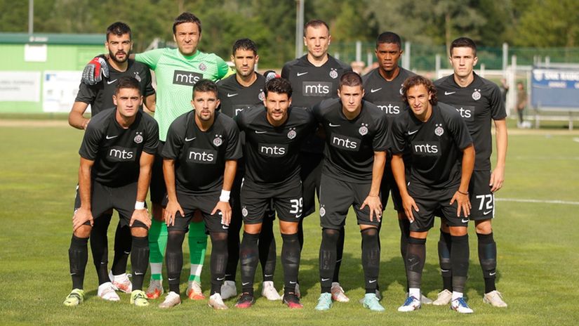 Tim protiv Krakovije (©FK Partizan)