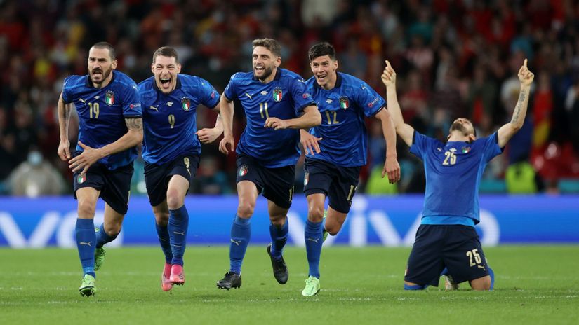 Slavlje Italijana (©Reuters)