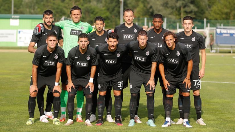 Partizanov tim za Krakoviju (©FK Partizan)