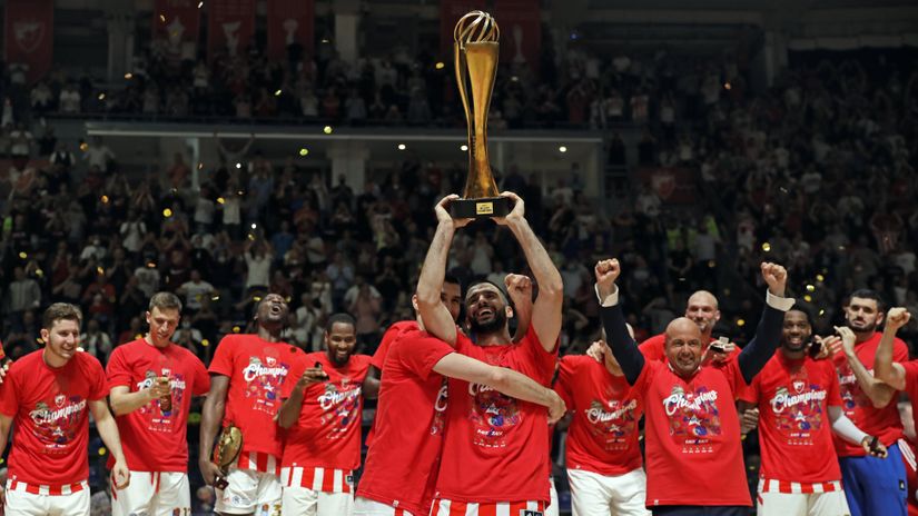 Smanjuje se ekipa koja je osvojila triplu krunu (©Star Sport)