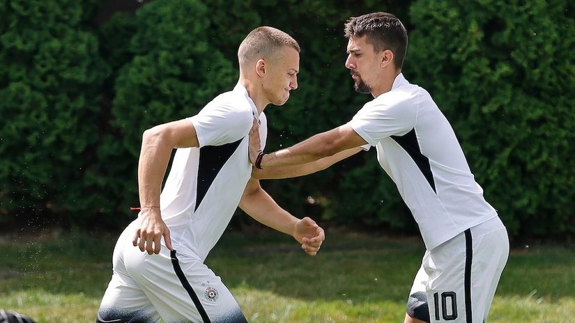 Nikola Štulić i Lazar Pavlović (© Star sport)