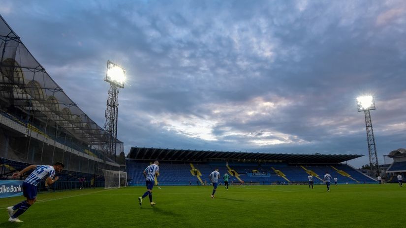 Fudbaleri Budućnosti na stadionu pod Goricom (©AFP)