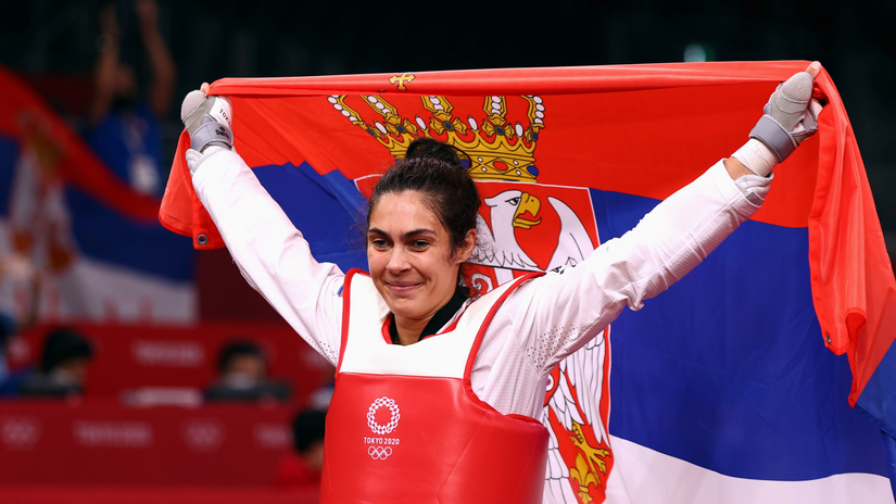 CARICA MILICA! Srbija dočekala prvo zlato
