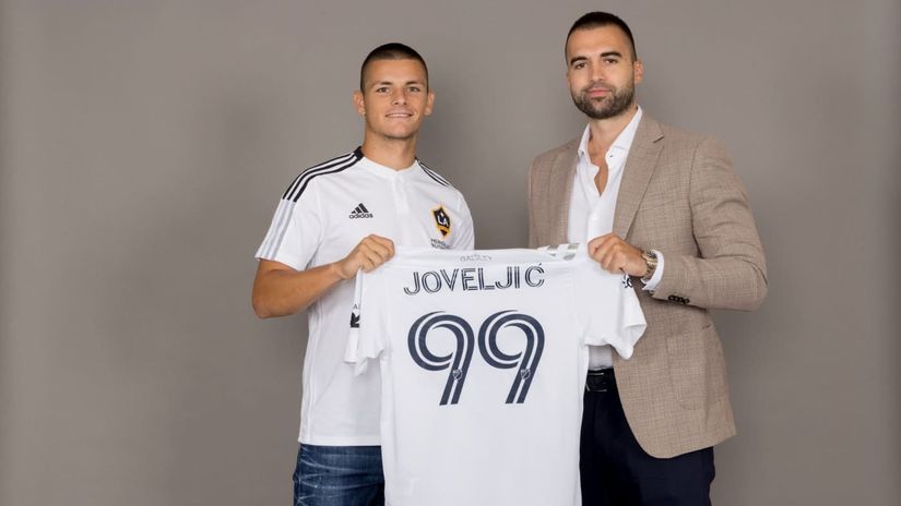 Zvanično: Joveljić potpisao za Galaksi, uzeo broj 99