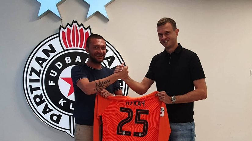 Ivica Iliev i Milan Lukač na predstavljanju Partizanovog novog golmana (FK Partizan)