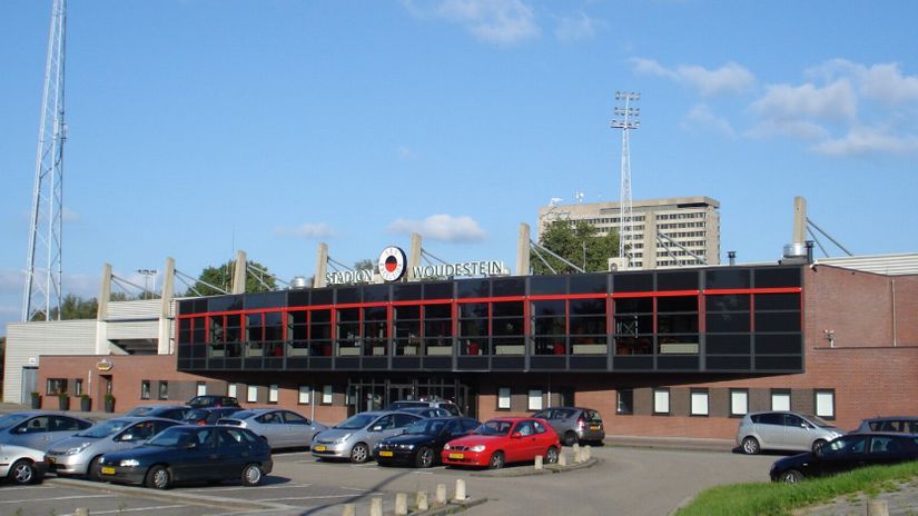 Stadion Ekselziora (©Wikipedia/Wikifrits)