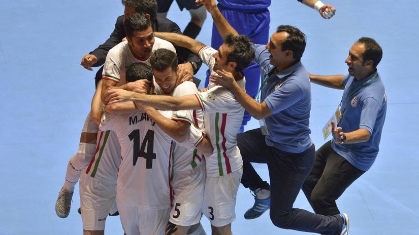 Od fudbala na male goliće, do kraljeva azijskog futsala: Orlove na startu Mundijala napada moćni Iran