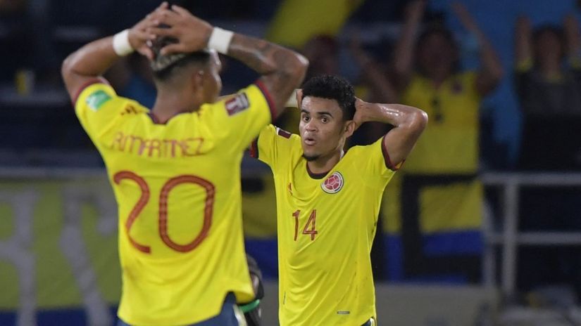Igrači Kolumbije u neverici (©AFP)