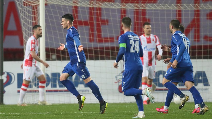 Uroš Milovanović posle gola na Marakani (©MN Press)