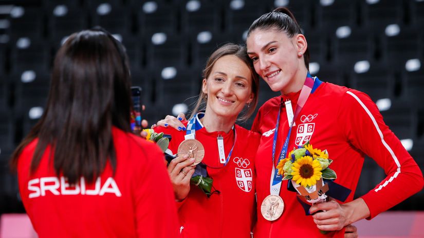 Maja Ognjenović i Tijana Bošković (MN Press)