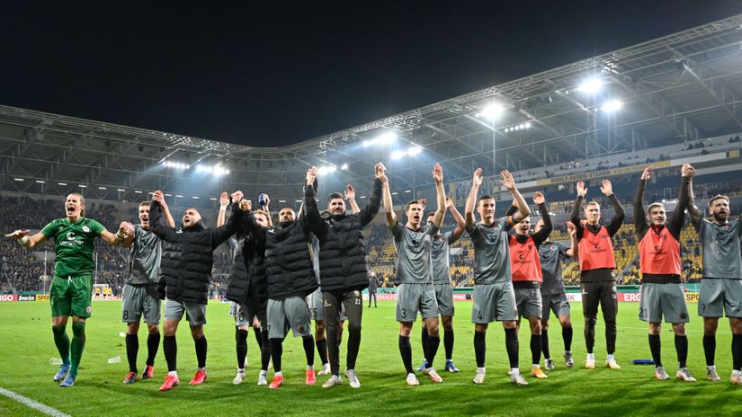Slavlje Sankt Paulijevih igrača (©Reuters)