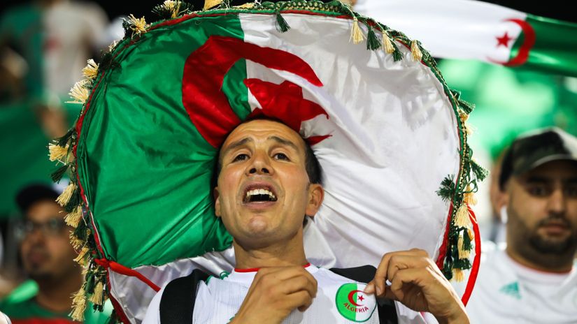 Navijač u Alžiru (©Shutterstock)