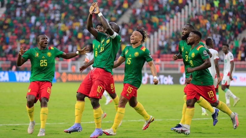 Slavlje Kamerunaca (Reuters)