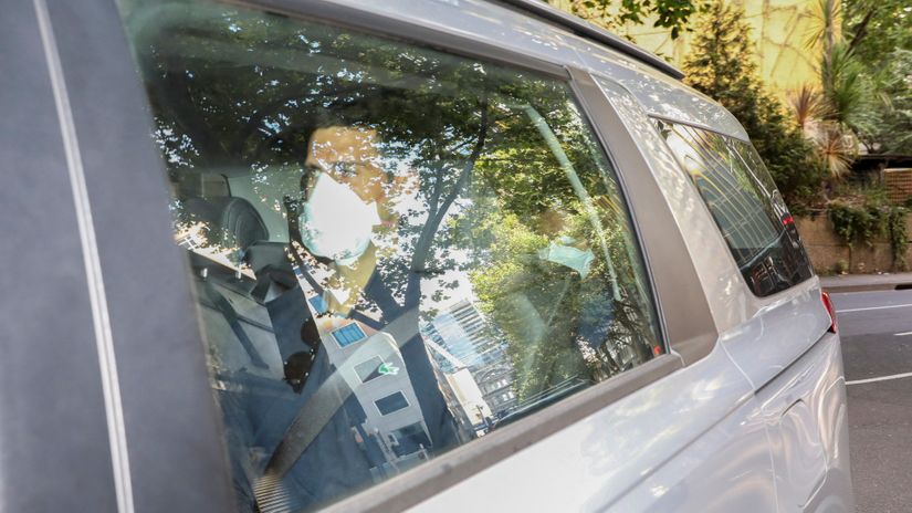 Mora nazad u Srbiju (©Reuters)