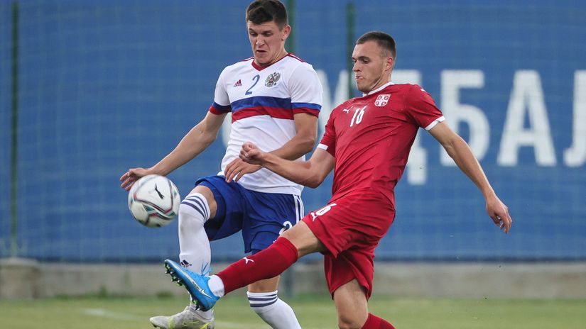 Milan Ilić protiv Rusije u dresu U21 reprezentacije Srbije (©Starsport)