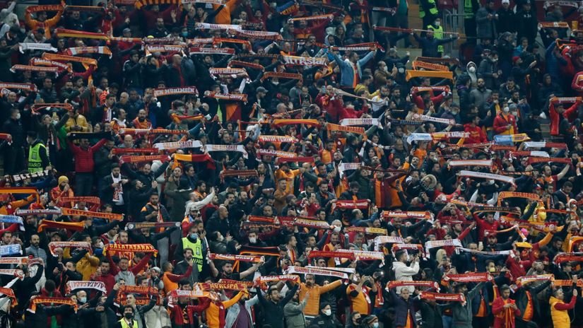 Navijači Galatasaraja (©Reuters)