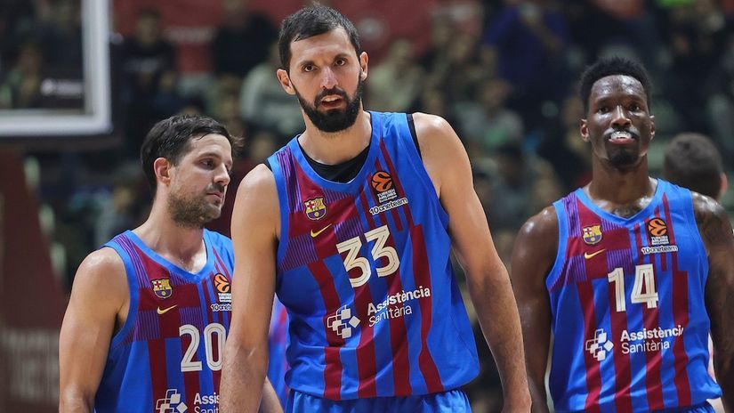 Nikola Mirotić, Niko Laprovitola i Najdžel Hejs (©Starsport)