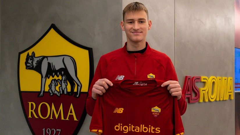 Iz Hajduka u Romu: Talentovani Mate Ivković predstavljen u Večnom gradu, Bili zaradili 650.000 evra
