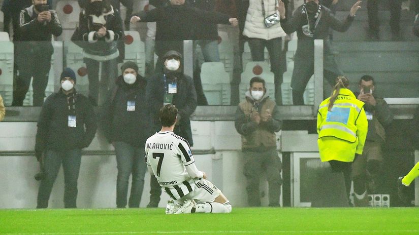 Krenula je „dušanomanija“! Vlahović na debiju golom doneo pobedu Juventusu (VIDEO)