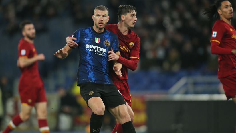 Edin Džeko i Rožer Ibanjez (©Shutterstock)
