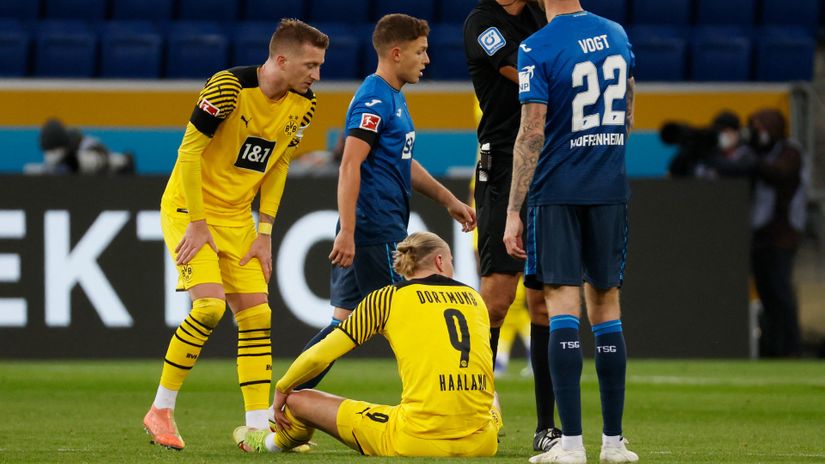 Erling Haland se povredio na meču sa Hofenhajmom (©Reuters)