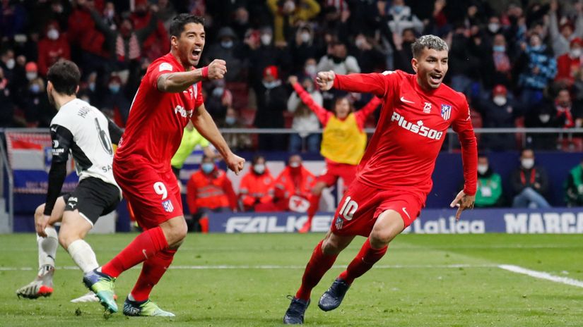 Luis Suarez i Anhel Korea (Atletiko Madrid)