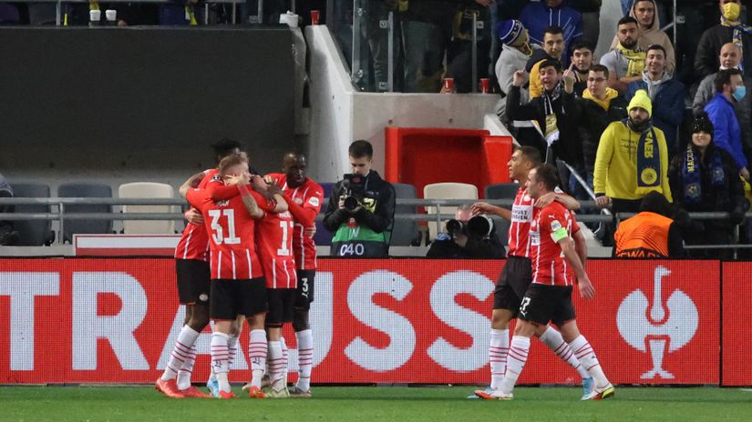 Igrači PSV-a (©Reuters)