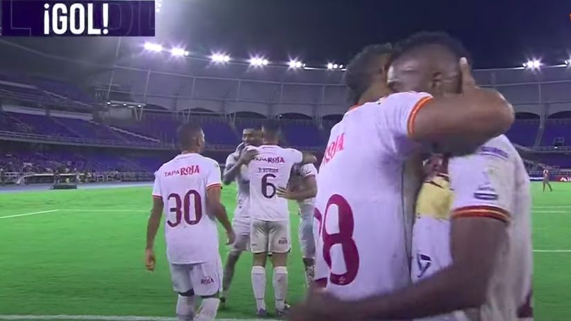 Fudbaleri Tolime slave gol (©YouTube/printscreen)