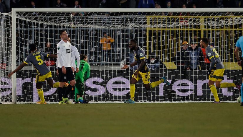 Slavlje Roterdamersa u Humskoj (© Star sport)