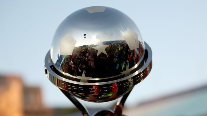 Trofej Kopa Sudamerikana (©Reuters)