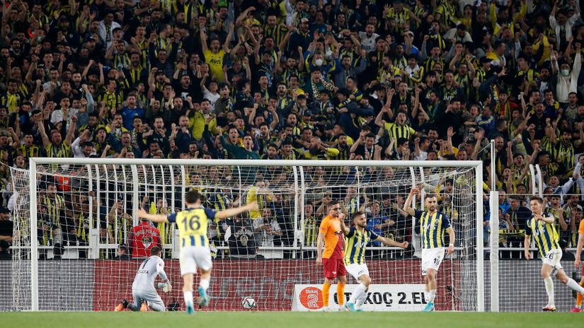 Gol Zajca za 1:0 (©Reuters)