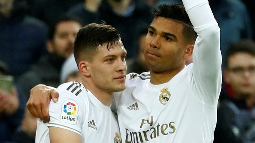 Luka Jović je 2020- bio asistent kod gola Kazemira protiv Sevilje (©Reuters)