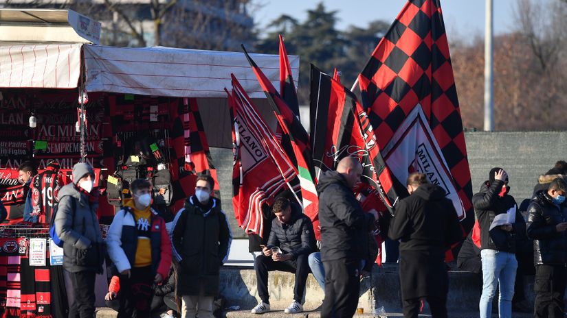 Navijači Milana (Reuters)