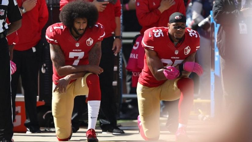 Kolin Kapernik i Erik Rid (AFP)