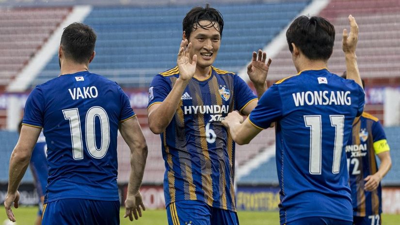 Fudbaleri Ulsana (©AFP)