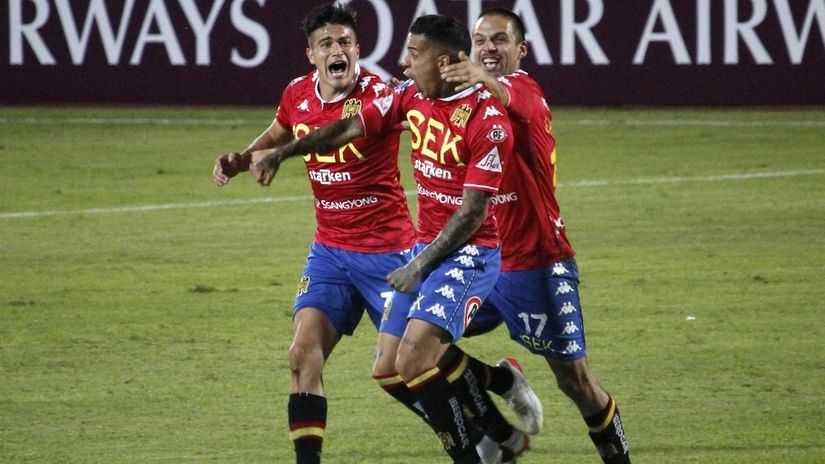 Rodrigo Pineiro slavi gol (©AFP)