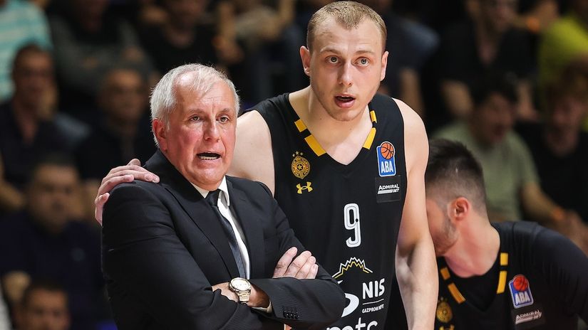 Željko Obradović i Alen Smailagić (© Star Sport)