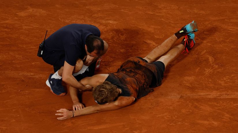 Zverev sve prokockao, pa predao zbog teške povrede, Nadal ide u novo finale RG