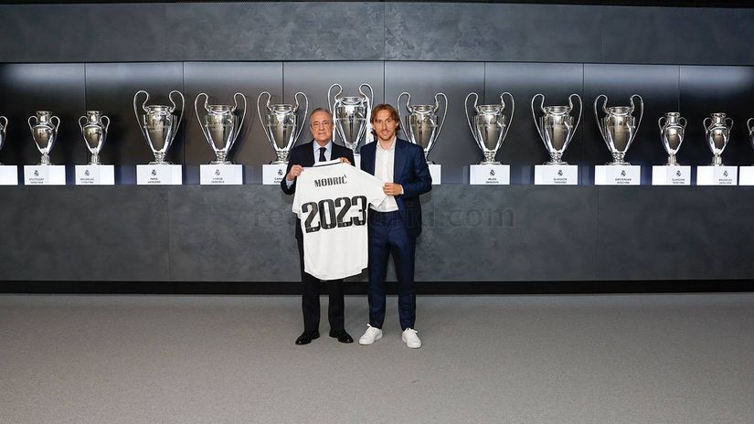 Florentino Perez i Luka Modrić (©FC Real Madrid)