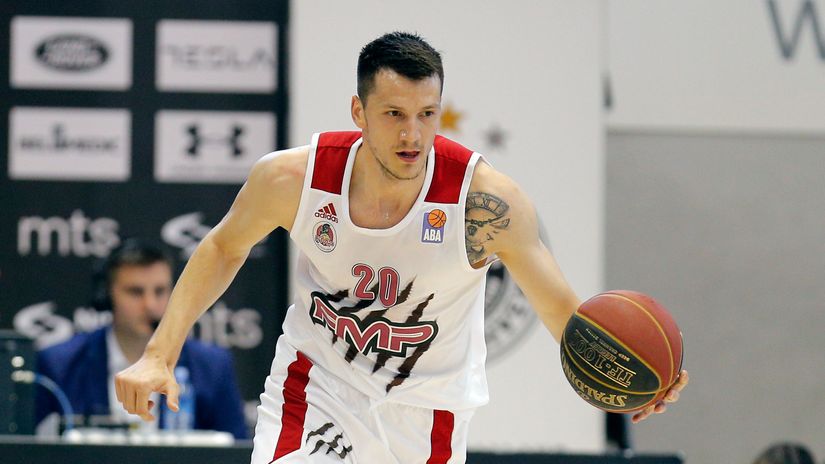 Nemanja Nenadić (©Star Sport)
