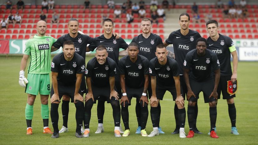 Tim Partizana protiv Spartak Trnave (©FK Partizan/Miroslav Todorović)